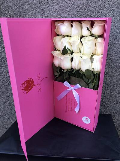Розы в стильной коробочке La Vieen Rose 7