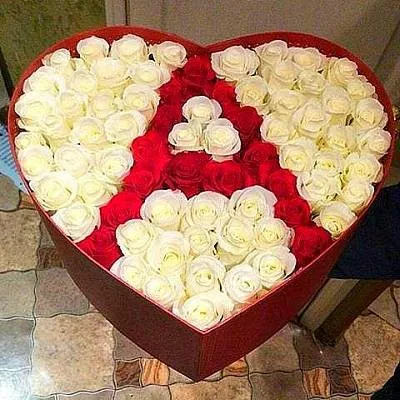 Коробка из роз в форме сердца 7