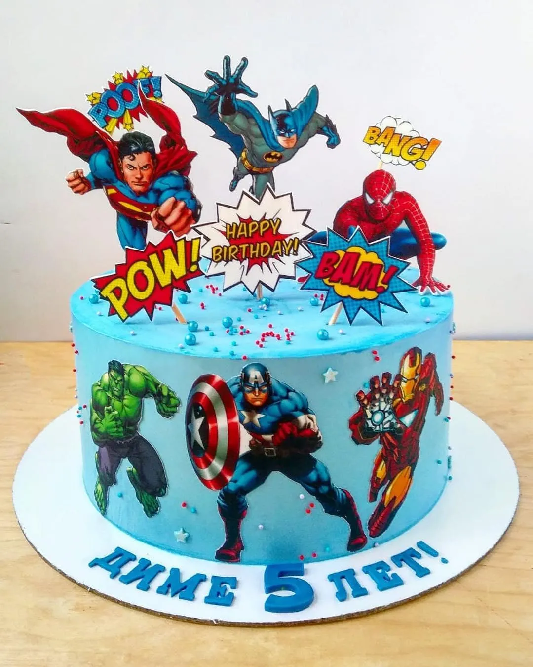 Торт "Супергерои"